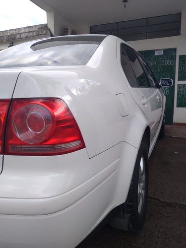 Volkswagen Bora 2.0 Trendline 115cv