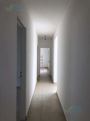Casa Con Pileta De Construccion Tradicional - San Ramon Pilar Del Este
