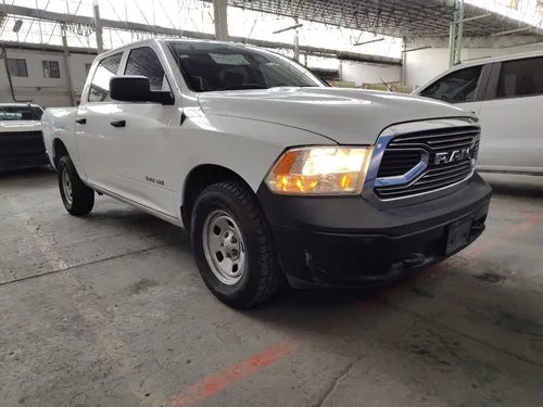 Dodge Ram Doble Cabina V6 4x4 2020