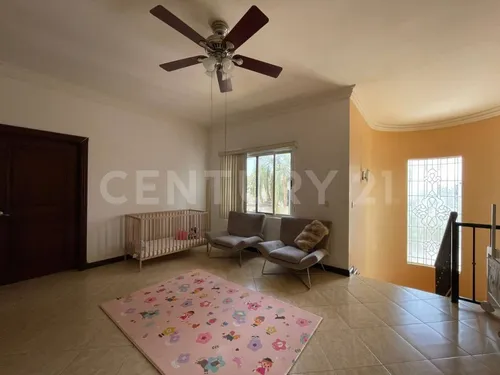 Casa En Venta En Col. Valle Alto, Mty