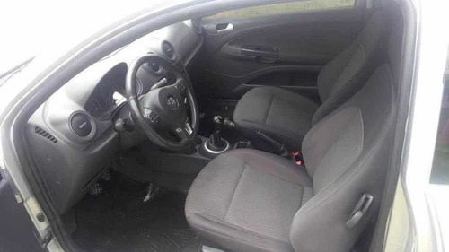 Imagen 9 de 11 de Volkswagen Gol Trend 1.6 Highline 101cv 3p 2014