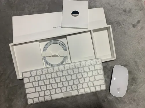 【お得】 Magic Apple Mouse E Teclado Kit 2 Imediato Envio - Original キーボード