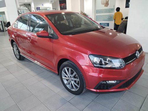 Volkswagen Vento 1.6 Confortline Mt