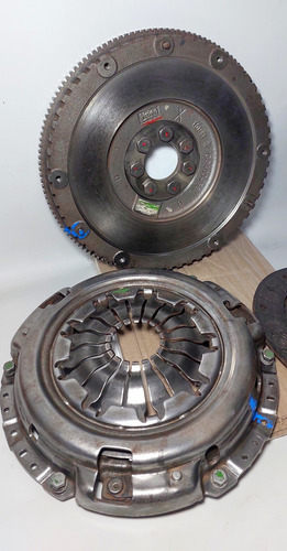 Volante Motor , Placa Y Disco Embrague Duster 2.0 16v F4r