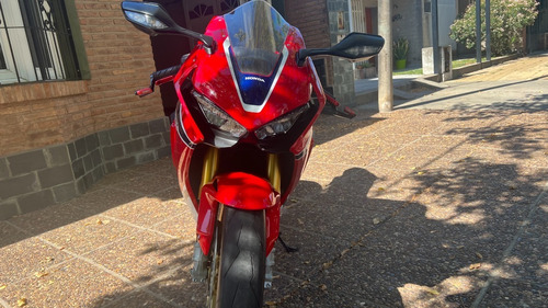 Imagen 2 de 8 de Honda Cbr1000rr Sp1