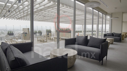 Departamento En Venta Por Fundidora Centro Monterrey Luzia
