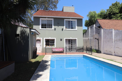 Casa 5 Amb. Venta Gral Pacheco Jardín Y Pileta