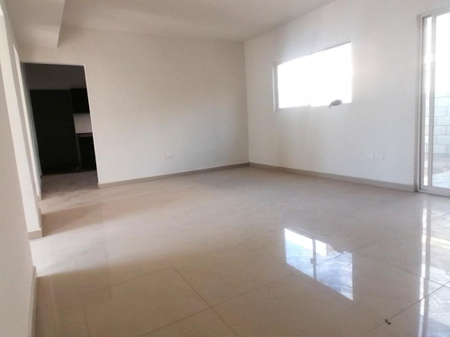 Casa En Venta En Los Arrayanes, Gómez Palacio, Durango