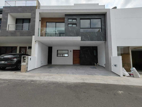 Casa En Preventa En Lago Esmeralda - Aqua Iii