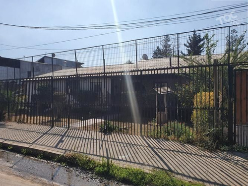 Casa En Venta De 2 Dorm. En Puente Alto