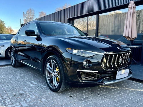 Imagen 3 de 15 de Maserati Levante Gran Lusso 2022