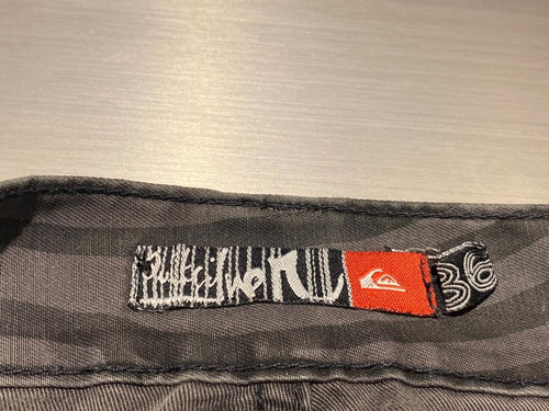 Bermuda Quiksilver Hombre