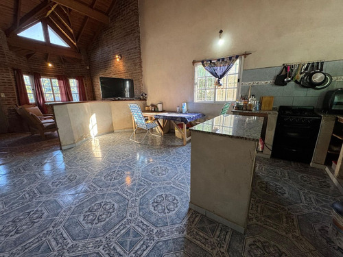 Venta Casa 4 Ambientes En General Rodriguez.