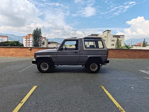Daihatsu Rocky 2.2 F95