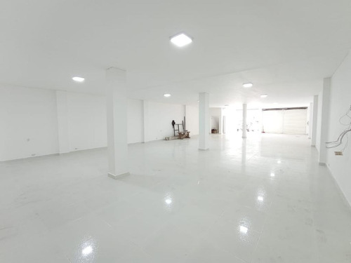 Imagen 7 de 17 de Edificio En Arriendo En Cali El Limonar. Cod 94308