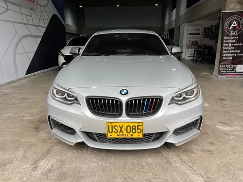 BMW M235i 3.0 M235i Coupe performance