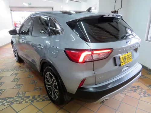 Ford Escape 2.0 Titanium