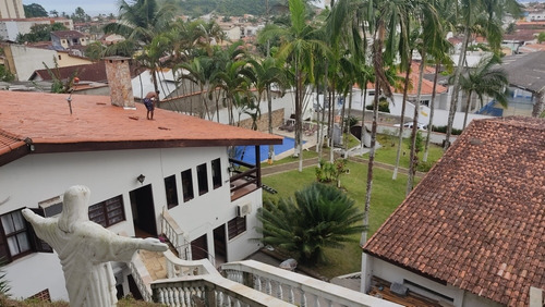 Imagem 10 de 24 de Casa Com Piscina (mansão),sauna, Spa,8 Quartos, 1500 Metros,