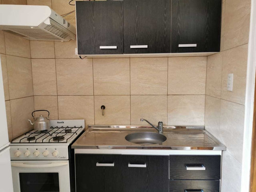 Imagen 5 de 14 de Acogedor Departamento Bariloche. Km 13,5. Jardin Y Parrilla.
