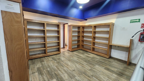 Local Comercial En Dos Niveles Interlomas