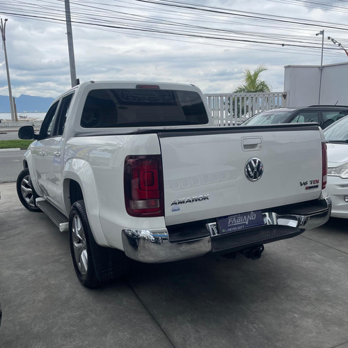 Volkswagen Amarok 3.0 Highline Cab. Dupla V6 4x4 Aut. 4p