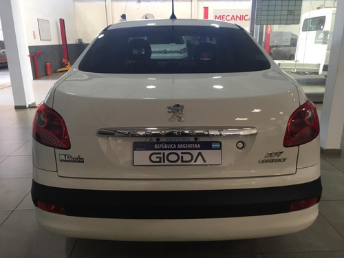 Peugeot 207 Hdi 1.4 Xt