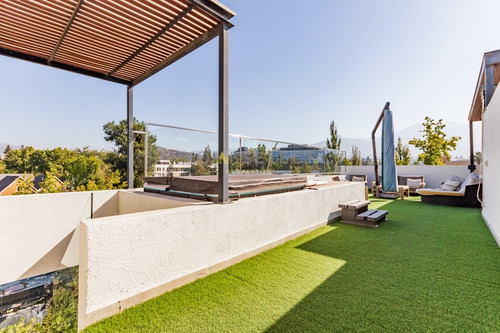 Amplio Penthouse Con Terraza Panorámica, 3 D + Escritorio