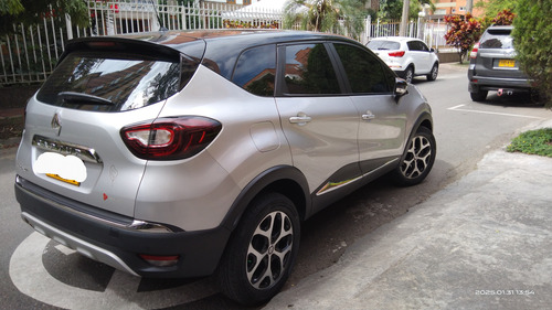 Renault Captur 2.0 Intens Automática