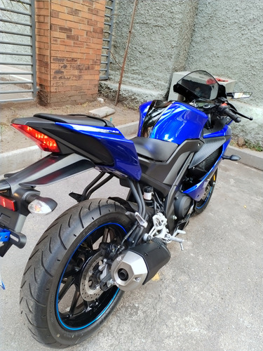 Moto Yamahar15 V3 En Excelente Estado