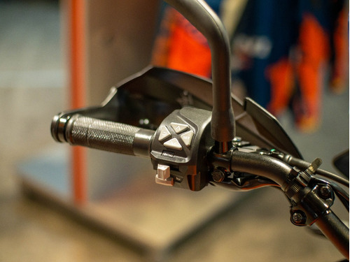 Imagen 16 de 25 de Ktm Adventure 390 Con Rayos Unidades Disponibles