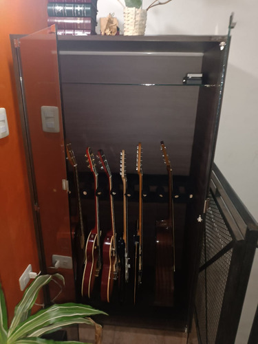 Mueble / Vitrina Para 9 Guitarras Aproximadamente