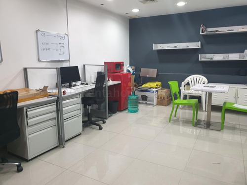 Imagen 6 de 9 de Oficina En Venta Mls #22-14771 - Laura Colarusso