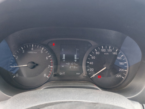 Nissan NP300 2.4 Doble Cabina Se Aa Pack Seg Mt