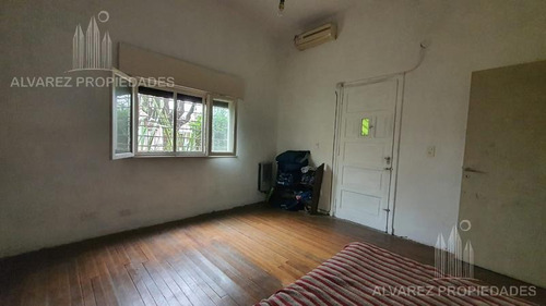 Imagen 18 de 30 de Casa 7 Ambientes Venta Merlo Oportunidad