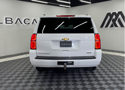 Chevrolet Suburban 5.3 Lt V8 At