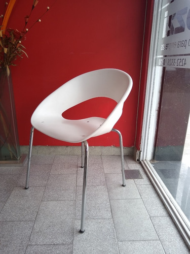 Silla One Fija Con Estructura De Caño Cromada