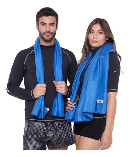 Imagen 2 de 3 de Toalla Soft Montagne Secado Rápido 150 X 75 Cm Lavable