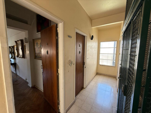 Venta Departamento 2 Ambientes En Recoleta
