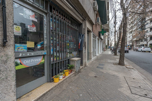 Imagen 1 de 4 de Local Comercial En Venta Zona Rio Centro