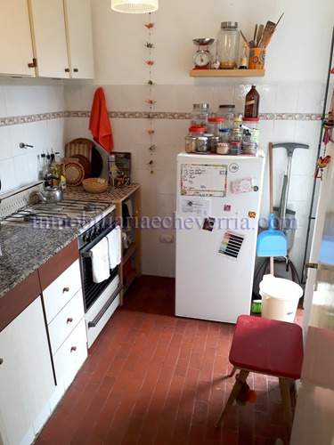 Imagen 2 de 7 de Ph 2 Ambientes En Pompeya