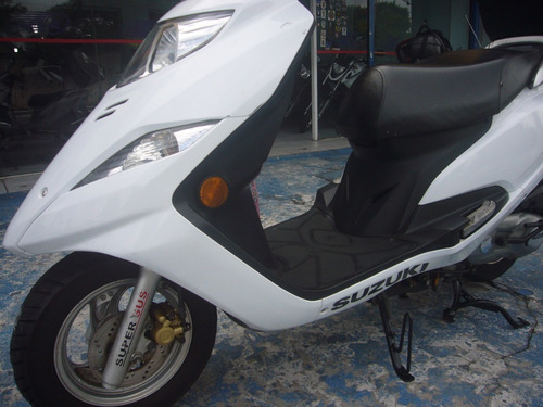 Suzuki Burgman 125 I Ano 2014 Branca Troca Financia