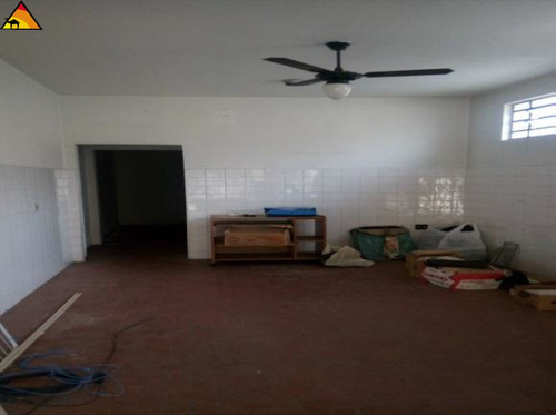 Sobrado Residencial, Quintal, 2 Vagas, Otimo Local................ - Mi4565