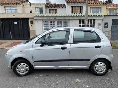 Chevrolet Spark 1.0 Go