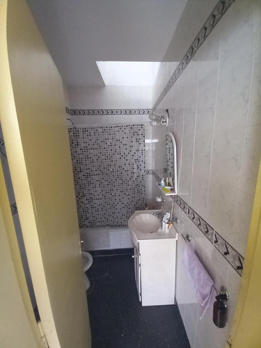 Imagen 8 de 18 de Venta Casa De Pasillo, Dorrego 262 A Reciclar.