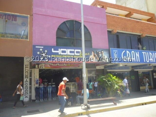 Alquilo Local Comercial En La Av 20 De Barquisimeto  Cod: 24-4617