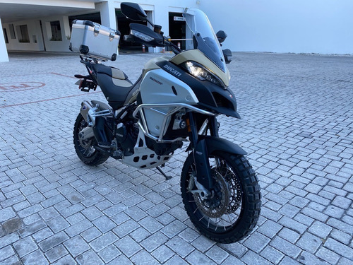 Imagen 3 de 6 de Ducati