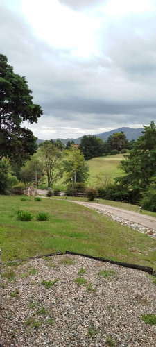 Se Vende Casas En La Cumbre Frente Al Golf Vistas Únicas 4 Dor.