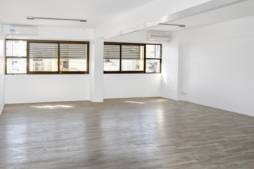 Imagen 2 de 9 de Venta-oficina - Belgrano - Cochera- Villa Urquiza- Apto Profesional-oportunidad