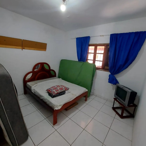 Casa Com 2 Quartos E 2 Banheiros