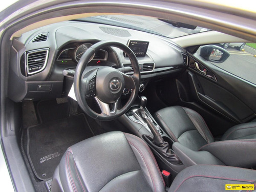 Mazda 3 2.0 Touring